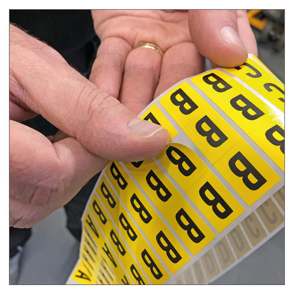 Selbstklebende Ziffern- und Buchstabensets - Musteransicht